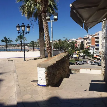 Sitges Apartment シッチェス
