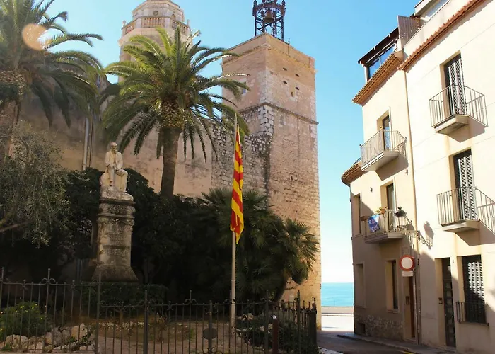 Sitges Apartment *